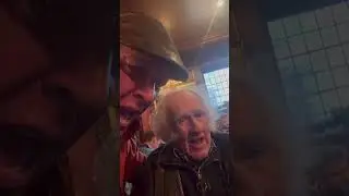 Welsh farming friends singing in London 🏴󠁧󠁢󠁷󠁬󠁳󠁿#farming #food #welsh