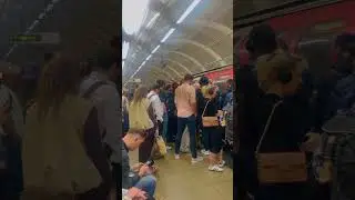 CENTRAL LINE TRAIN BROKE DOWN #london #transport #train #underground