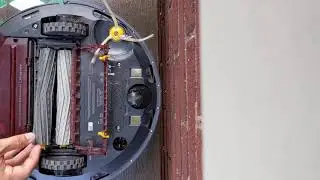 Roomba 960 maintenance