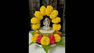శ్రీరంగంలో వెలసిన రంగనాయకా గోదాదేవి వచ్చెను చూడవేమయ్య అంటూ గోదాదేవి పాట 