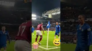 Адама Траоре &mdash; просто УЖАСЕН, когда злится! 😡💪