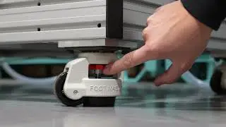 Design option 2 - Foot Master swivelling / levelling castor - levelling foot option used by SIMS