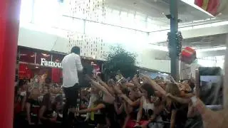 reece mastin - i kissed a girl live 2011.AVI