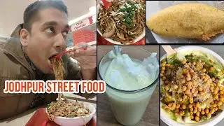 Best JODHPUR Street Food Tour (Part 1) | Mirchi Bada, Dahi Pyaaz Kachori, Makhaniya Lassi, Chowmein 