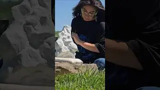 Carving Stone in Nature 🪨☀️💗#art #stoneart #sculpting