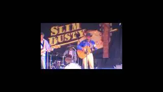 Ken Lindsay - Lights On The Hill (with The Travelling Country Band)