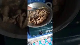 Masakan daging khas Bugis Bone.NASU TOPPA.kalo Dipadang Masakan Rendang.boleh diadu rasanya...mantap