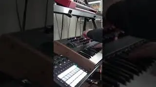 Making Dawless Synthwave on the Circuit Tracks