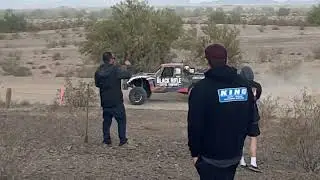 Parker 425 2022 BJ wins with a Big Block Chevy