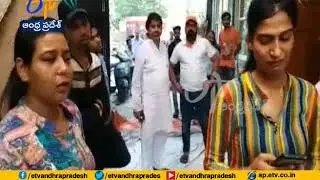 Delhi Police SI Beaten to Death by Gangsters | in Vivek Vihar