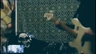 Faith No More - The Last to Know / A Small Victory - Bass guitar (demo)
