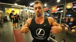 Fernando Sardinha entrenando en Paraguay