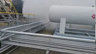 Deluge system with monitors and nozzles