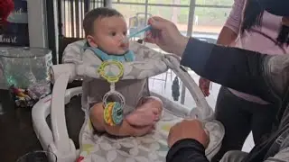 UNANG KAIN NI BABY KANO😋