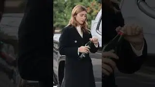 Hollywood Star! Casey Affleck Fueling In His Car With Girlfriend Caylee Cowan