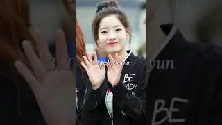 10 Female Idols Whose Small, Tiny Hands Will Make You Soft
