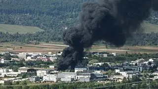 Gro&szlig;brand bei Entsorgungsfirma Alba im Eisental in Waiblingen (09.05.2018)