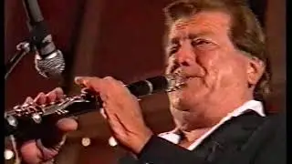 NEW YORK NEW YORK eseguito da HENGHEL GUALDI e L' ORCHESTRA DANTE TORRICELLI