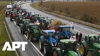 French Farmers Block Highways Around Paris in Mass Protest Over Agricultural Policies | APT