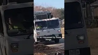Удивительный боковой погрузчик.