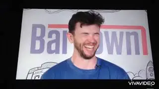 People Laughing For Almost 5 Minutes Straight