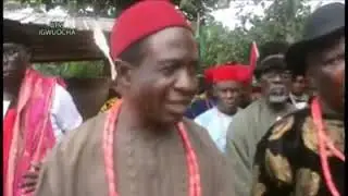 IPOB Elders Remove Nigerian Flags, Replace Them With Biafran Flags