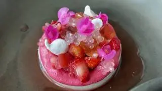 Strawberry Caprese by 2am: dessertbar