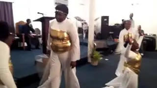 Qik - FOOTPRINTS OF PRAISE by Min Shonta AnointedandAppointed Fuller