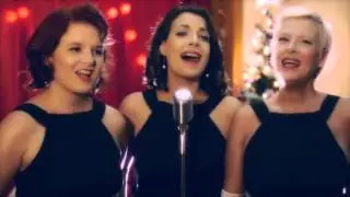 Sweet System -  Christmas Medley - Noel in Paris - Keri Chryst, Martineke Kooistra, Fanny Werner