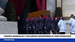 L&iacute;deres mundiales y cientos de miles de fieles despidieron al Papa Francisco en Roma