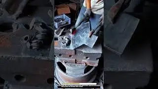 Forging heated steel plate Worktool blacksmith anvil shaping process