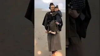fujii Kaze on beach with little song #son #fujiison #fujiikaze #song #music #beautiful