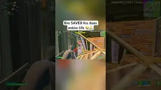 He took a bullet for him! 😳🔥 #fortnite #fortniteclips #fortnitefunny