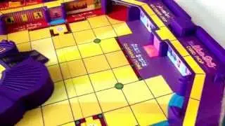 2004 Electronic Mall Madness Board Game Milton Bradley Complete