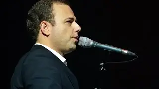 Enquanto correm os tr&ecirc;s rios | Manuel Rebelo