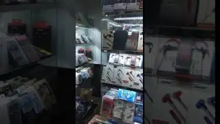 The headset supplier Bluetooth headset wearing headphones