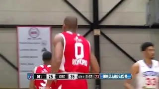 Ismael Romero with the dunk!