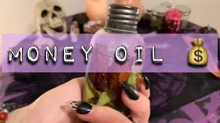 SIMPLE MONEY DRAWING OIL - how to make a prosperity oil to draw more money into your life