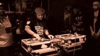 DJ Spinna Beat Juggling at Fresh 45s Dallas