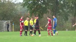 Einlauf der Mannschaften SV Ebersbach 1910 - TSG Salach am 03.10.2022