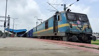 KZJL/WAG-9 H/31373 locomotive pulling a full loaded long Freight train (BCNA)
