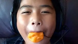 Chile Beast's 10 yr old Son Takes on Habernero Challenge