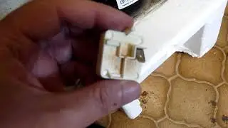 replace relay from Indesit fridge with a similar one