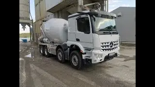 Bezlusterkowy Mercedes Arocs 3800 na gruszce. Kosmiczny kokpit!