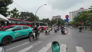 HANOI - secvente de pe seaua unei moto-taxi Grab