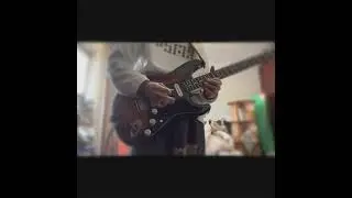 fender sub sonic stratocaster demo