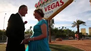 Las Vegas Sign Wedding