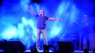 Βασίλης Παπακωνσταντίνου - Για μένα τραγουδώ - Live Βύρωνας 2017