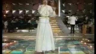 Corina Chiriac - Nimic nu poate sa invinga iubirea (Live Mamaia'83)