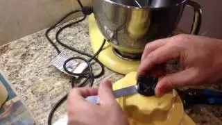 How to remove blender coupling